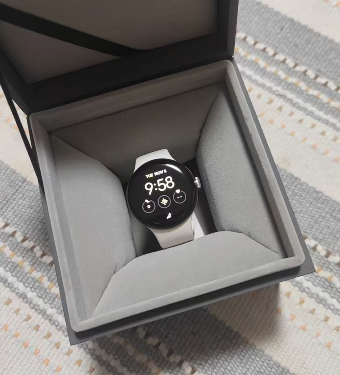 (Tanpa Kemasan Asli) Google Pi - Hybrid Smartwatch ulasan dan harga